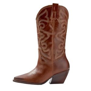 Cowboy boots like new